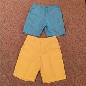 LIKE NEW MENS SIZE 32 WAIST SHORTS 2 pairs 1 ship
